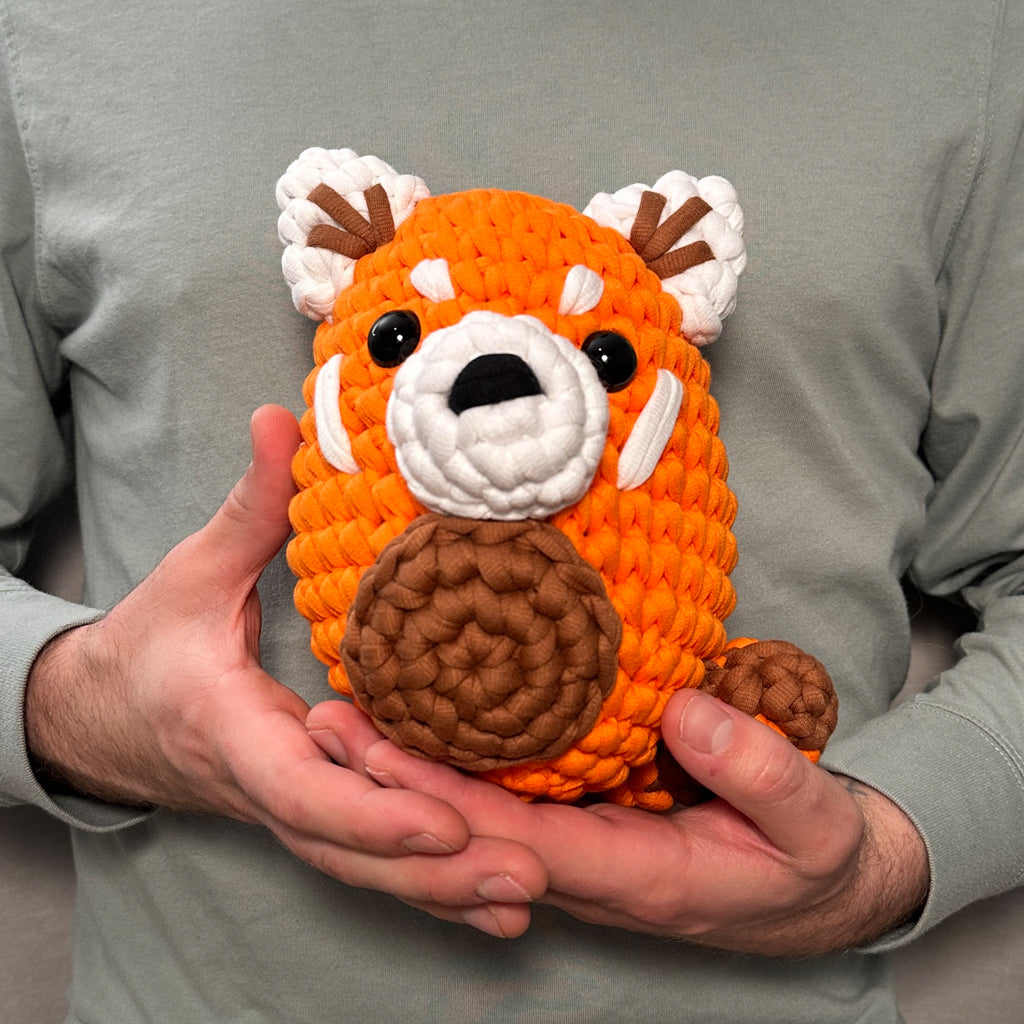 Soli the Red Panda Extra Squeezy Crochet Kit