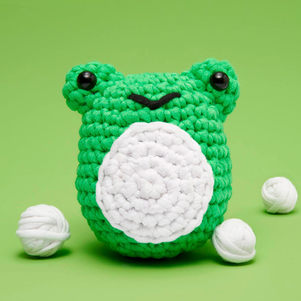 Henri the Frog Crochet Kit